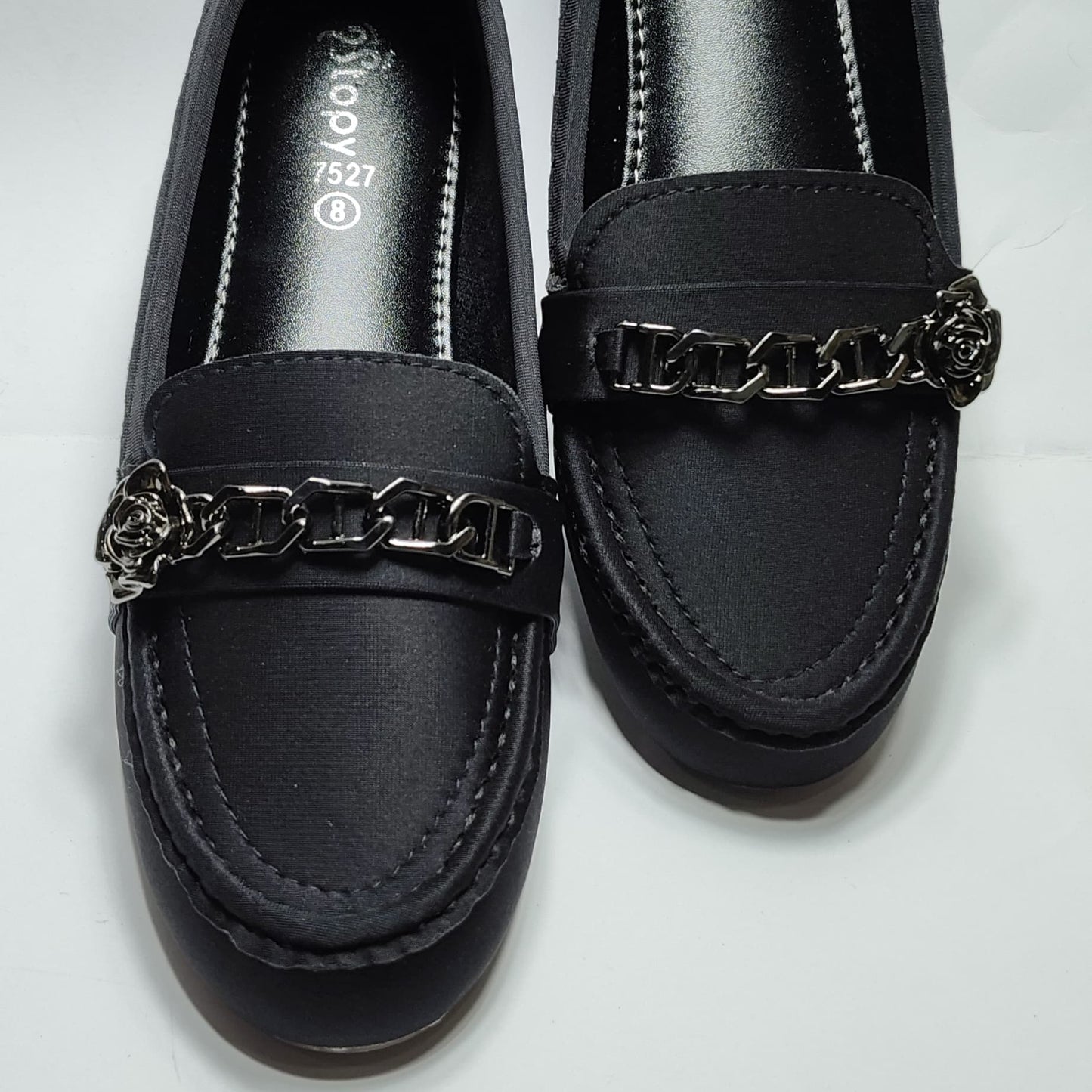 Royal Whisper Pumps