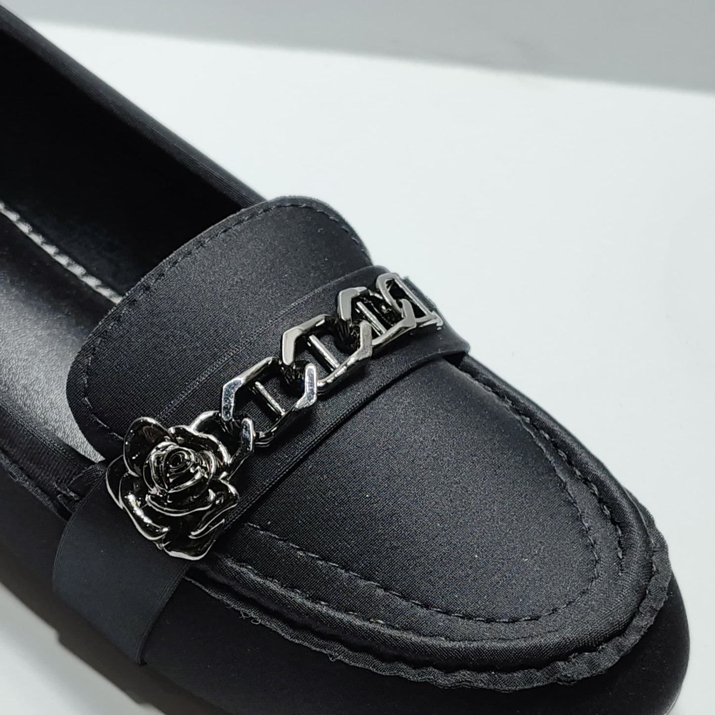 Royal Whisper Pumps