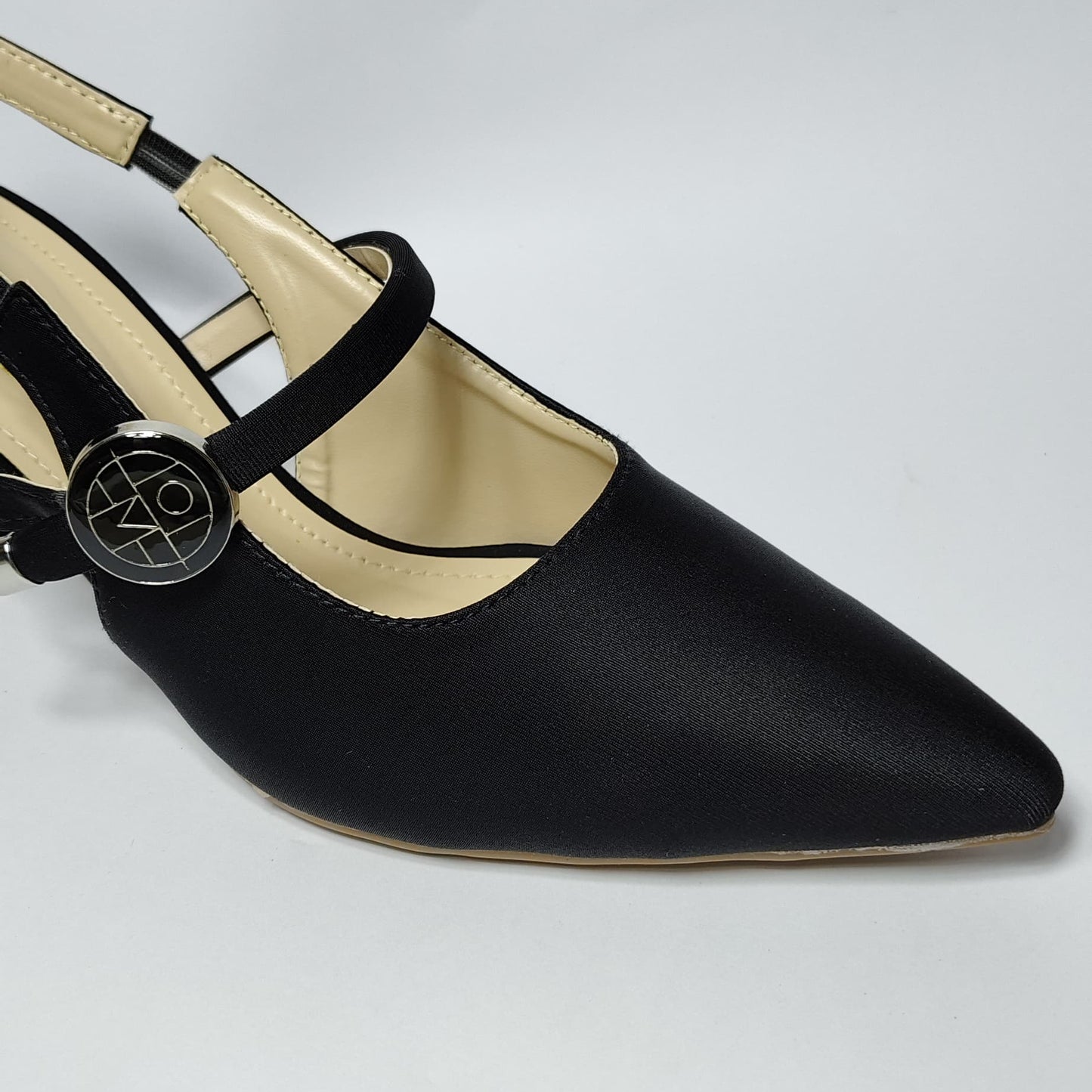 MODENCOCO Coat Shoes Black
