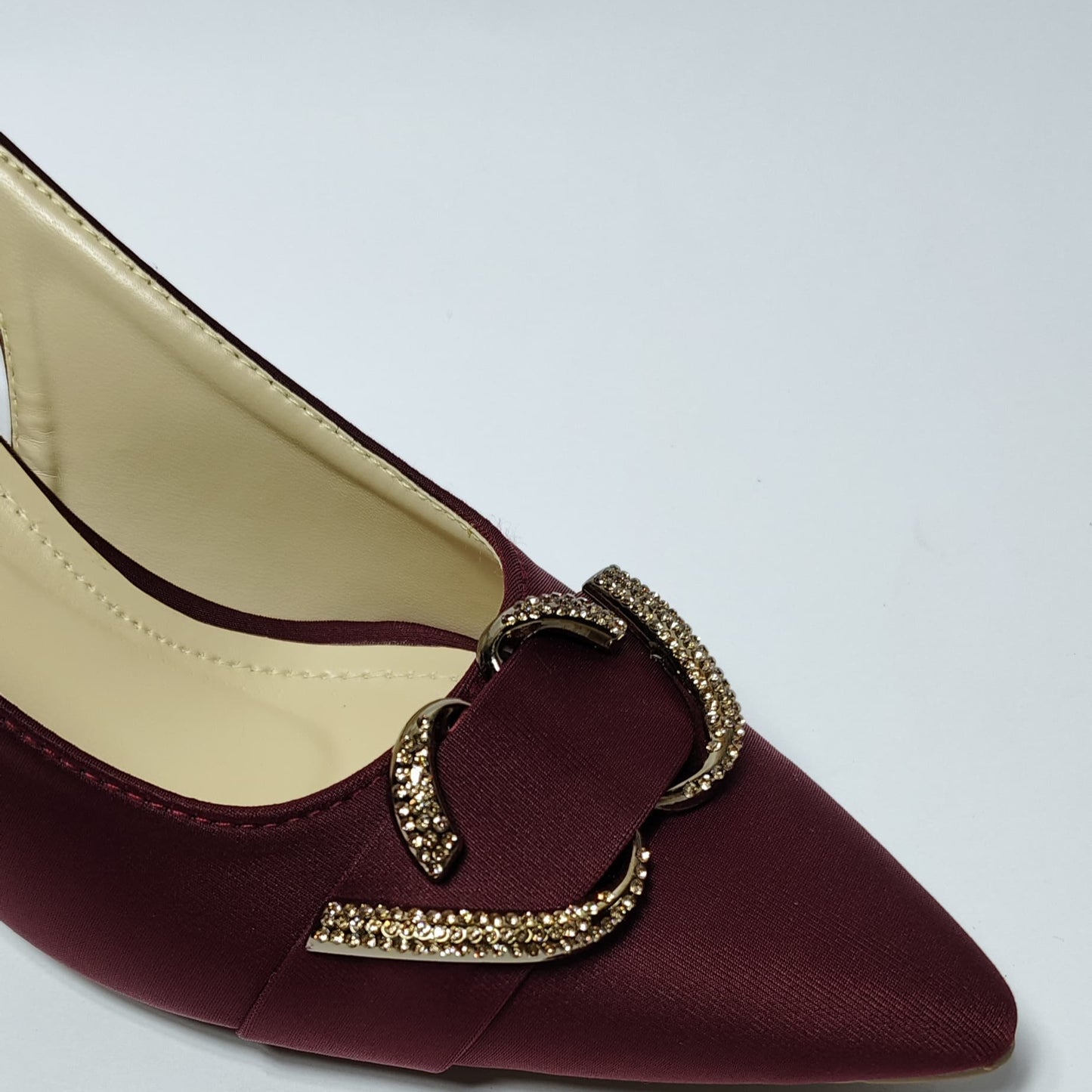 MODENCOCO Coat Shoes Mahroon Diamond