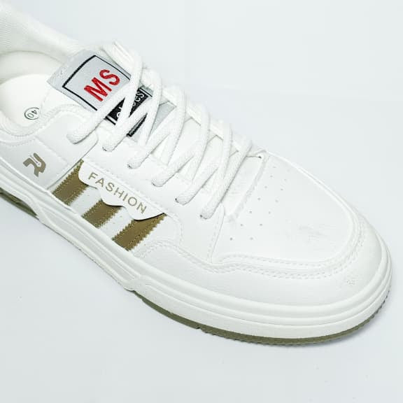 Men Urban Sneakers – White/Gold