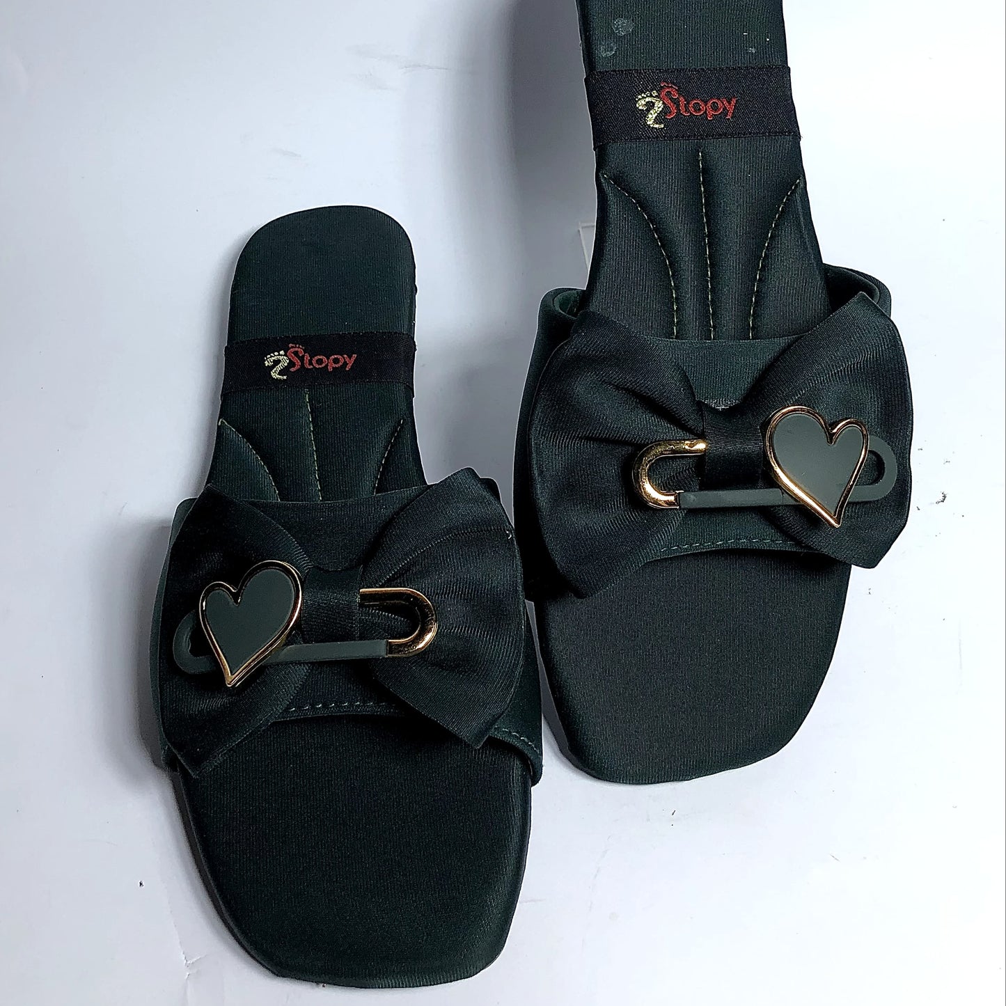 Women Sliper Zinc