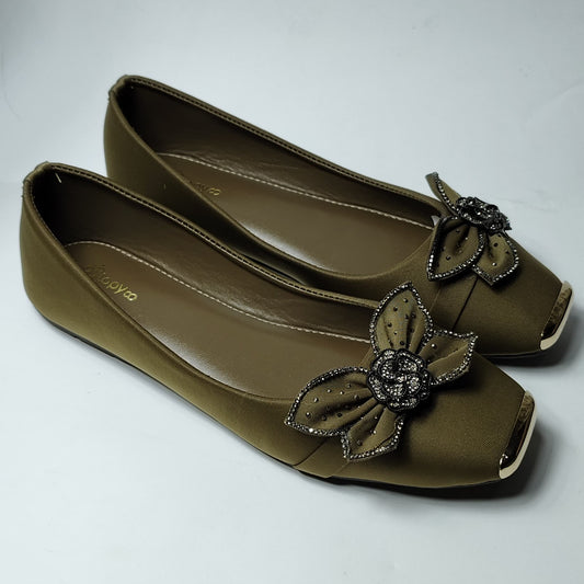 Satin Echo Pumps