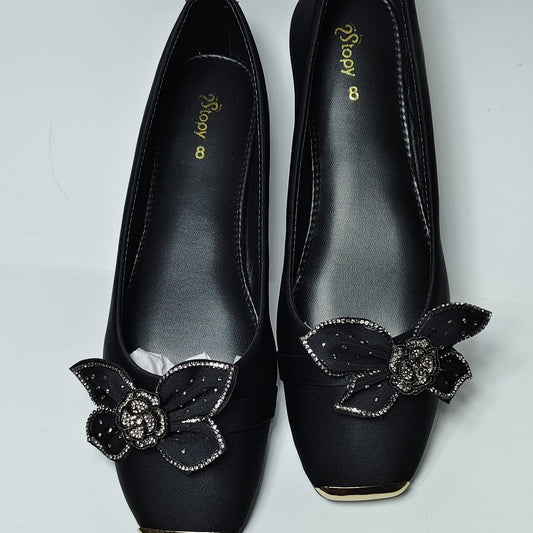 Luxe Nova Pumps