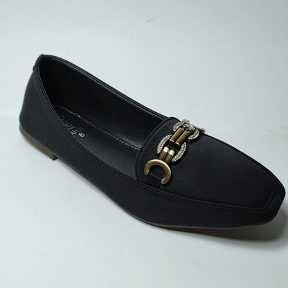 Royal Whisper Pumps